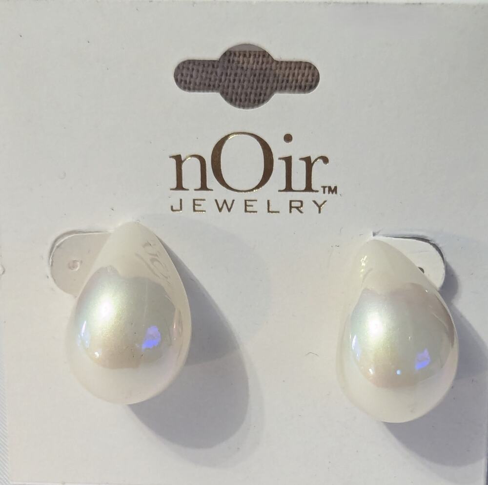 nOir White Marbled Acrylic Teardrop Dangle Earrings Statement Style